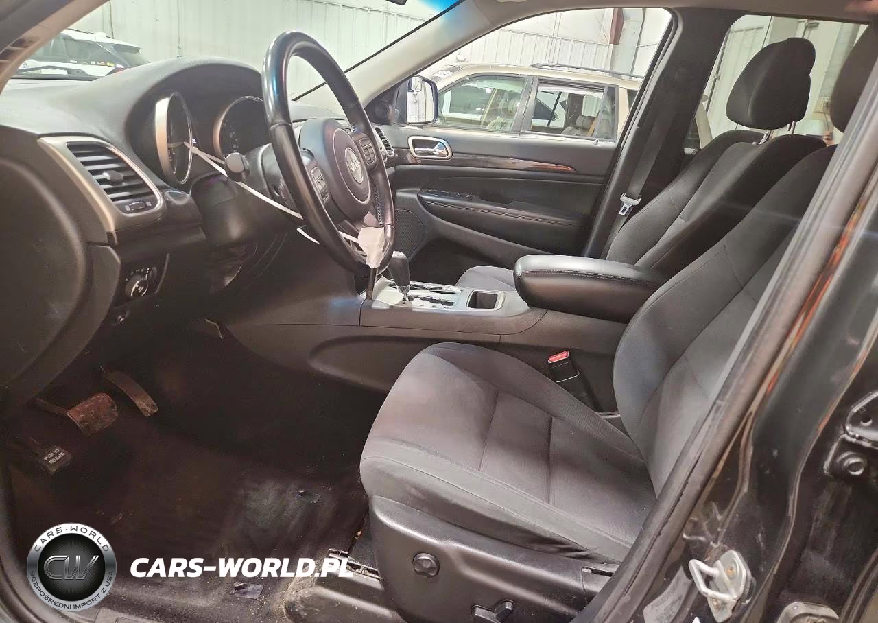 2011 Jeep Grand Cherokee Laredo VIN:1J4RR4GGXBC720148 - 7