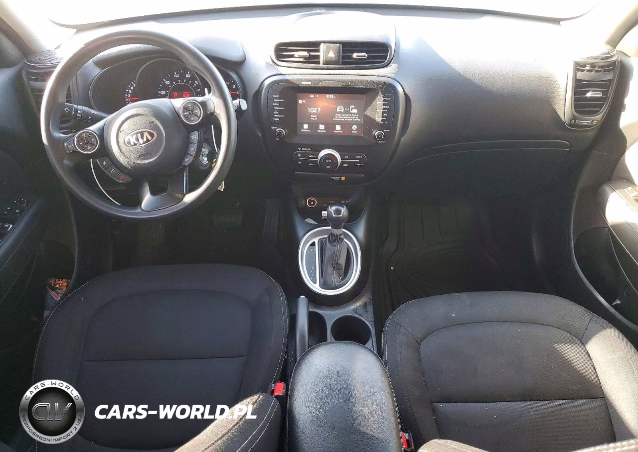 2018 Kia Soul + VIN:KNDJP3A53J7595172 - 8