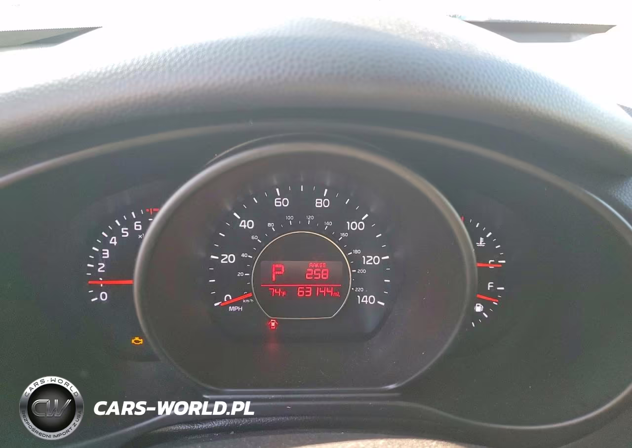 2018 Kia Soul + VIN:KNDJP3A53J7595172 - 9