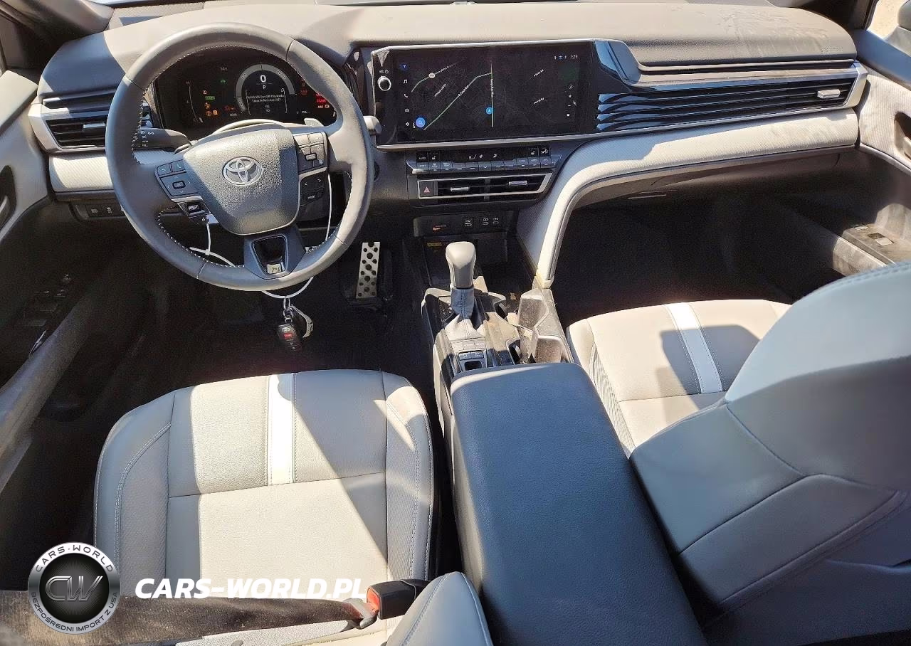 2025 Toyota Camry Se VIN:4T1DAACK2SU634824 - 8