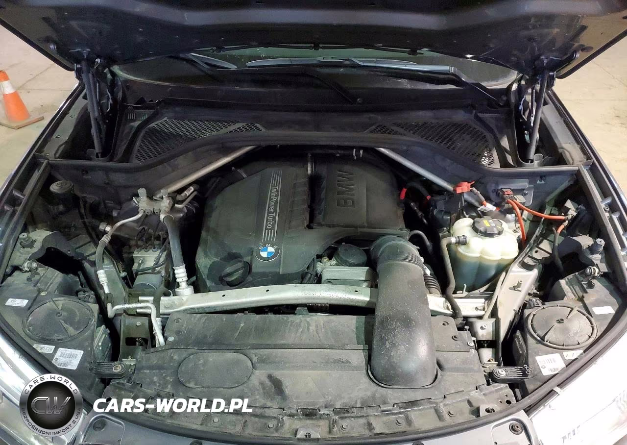 2018 BMW X5 xDrive35I VIN:5UXKR0C5XJL074448 - 12