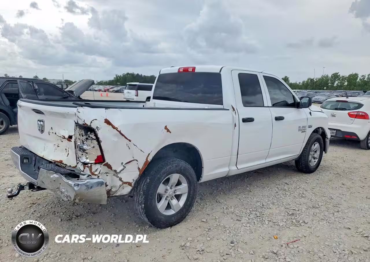 2021 Ram 1500 Classic Tradesman VIN:1C6RR6FT5MS576105 - 3