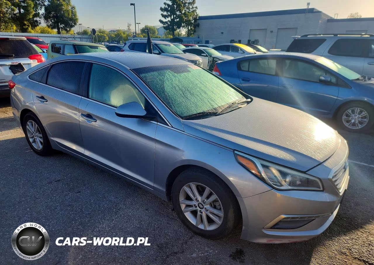 2015 Hyundai Sonata Se VIN:5NPE24AF3FH176286 - 4