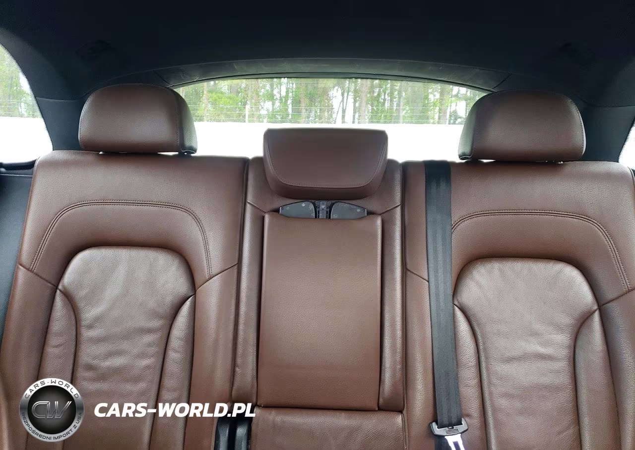 2017 Audi Q5 Premium Plus VIN:WA1L2AFP6HA006581 - 10