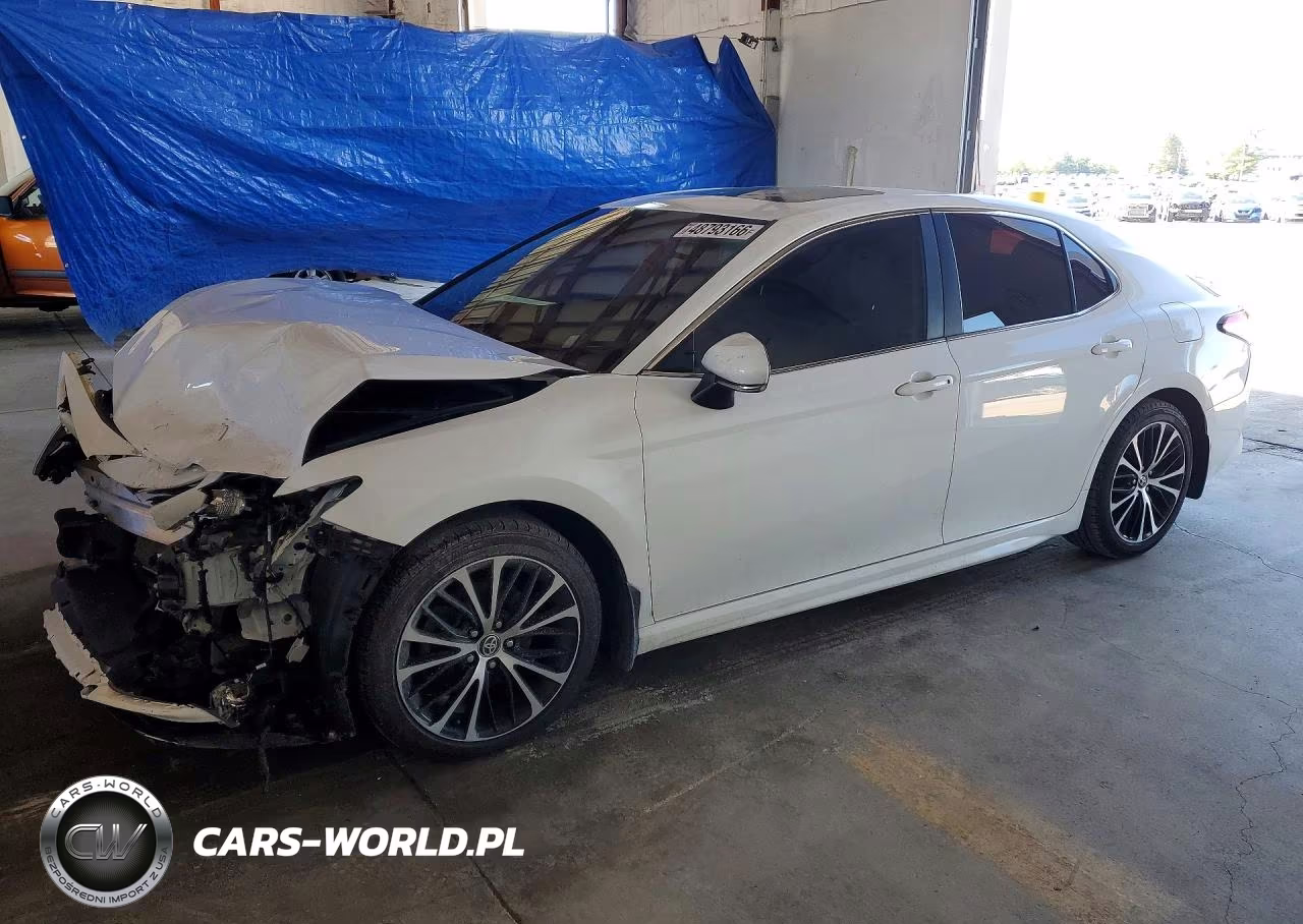 2020 Toyota Camry Se