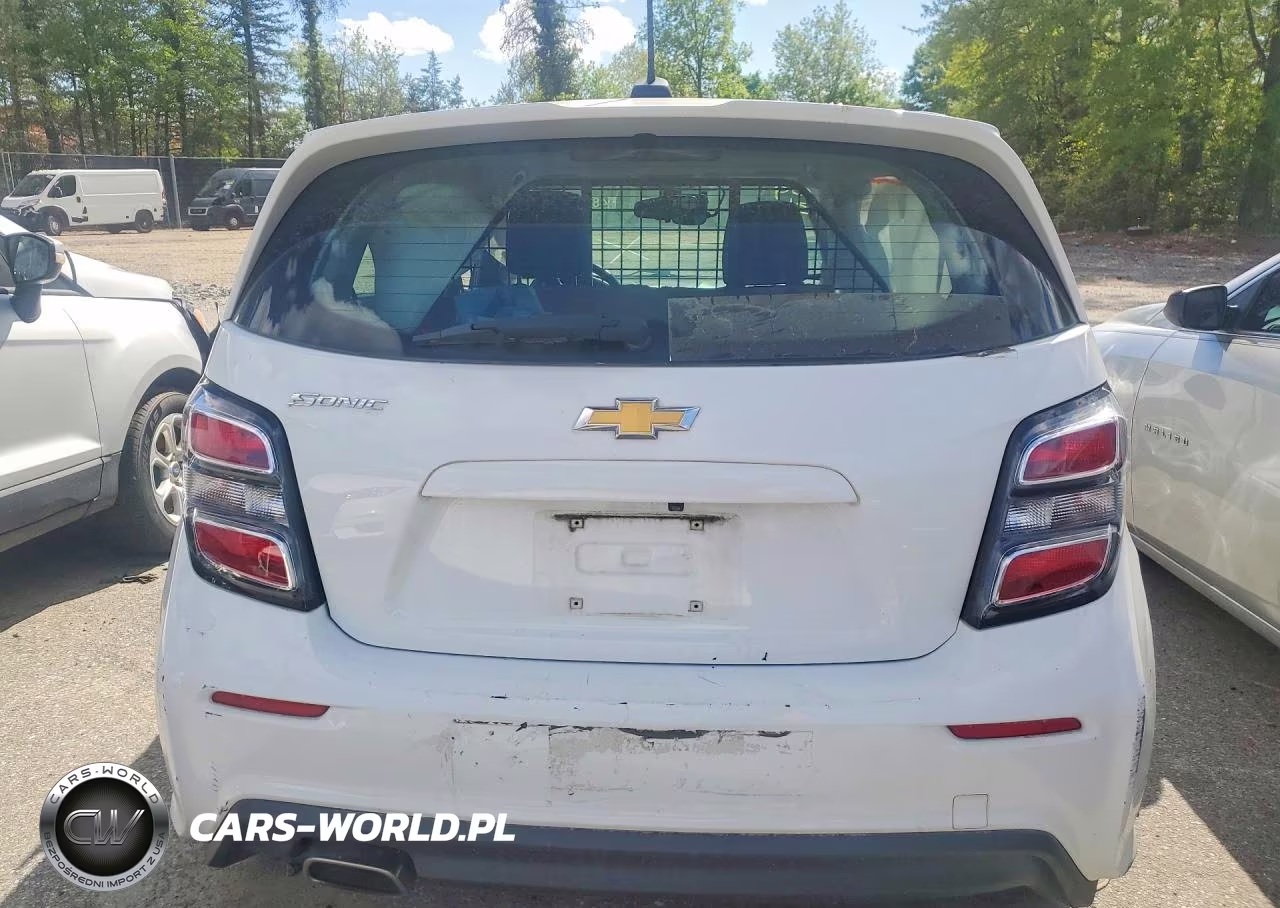 2018 Chevrolet Sonic VIN:1G1JG6SH1J4105526 - 6
