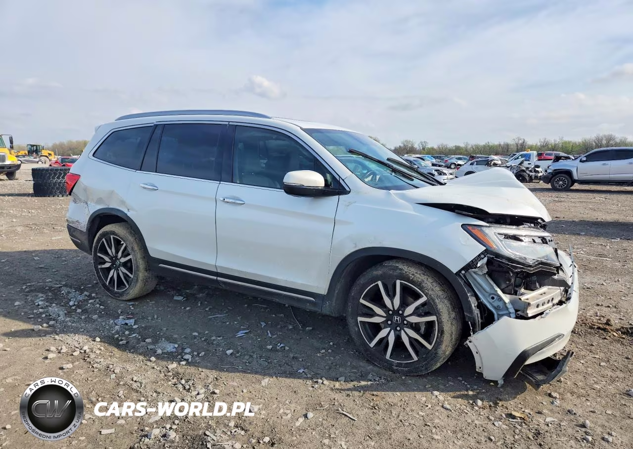 2021 Honda Pilot Touring VIN:5FNYF6H91MB087616 - 4