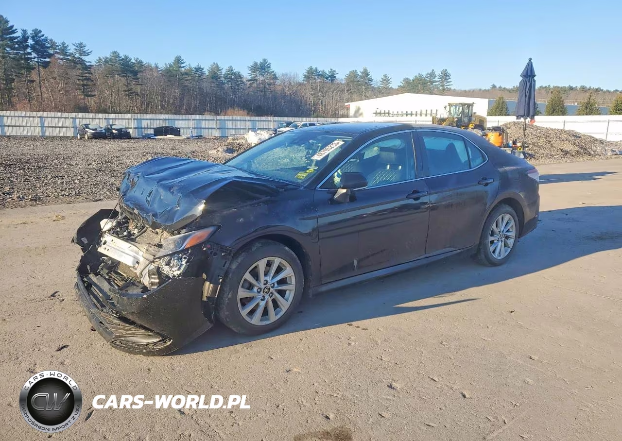 2021 Toyota Camry Le