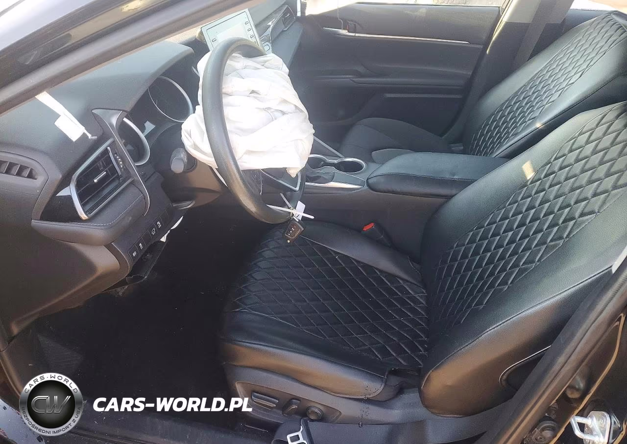 2021 Toyota Camry Le VIN:4T1C11AK1MU464411 - 7
