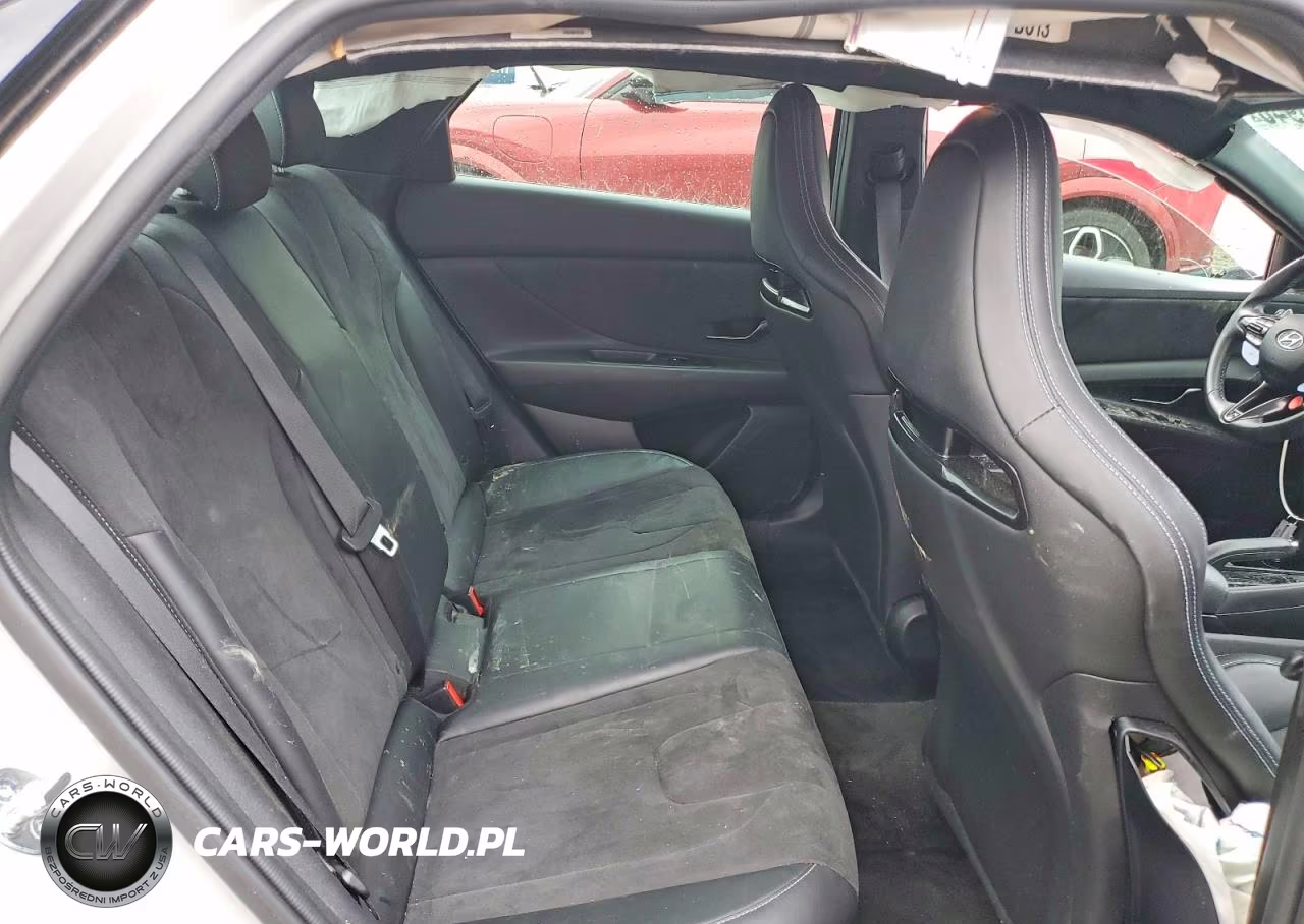 2023 Hyundai Elantra N Base VIN:KMHLW4AK8PU018828 - 10