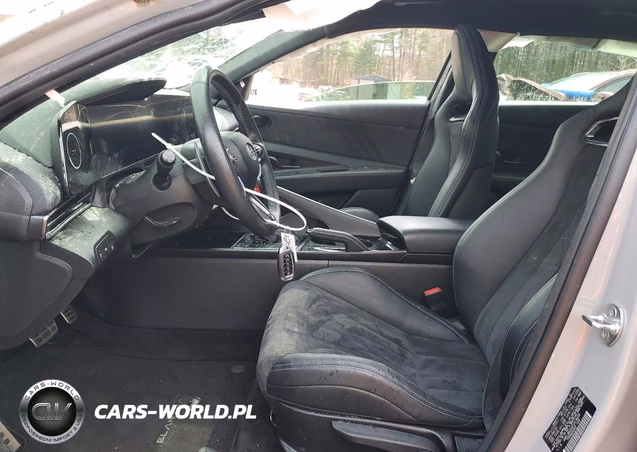 2023 Hyundai Elantra N Base VIN:KMHLW4AK8PU018828 - 7