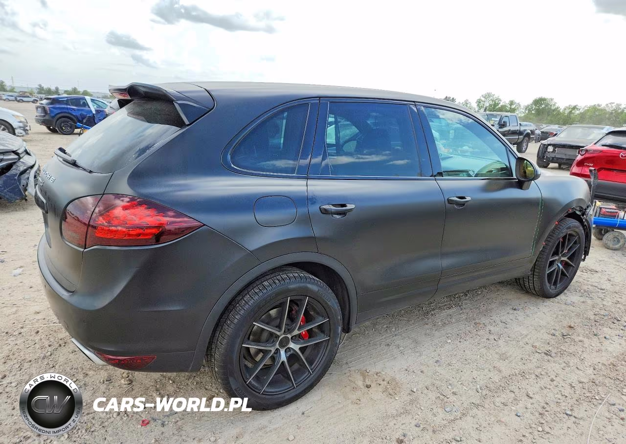 2012 Porsche Cayenne VIN:WP1AA2A26CLA05749 - 3