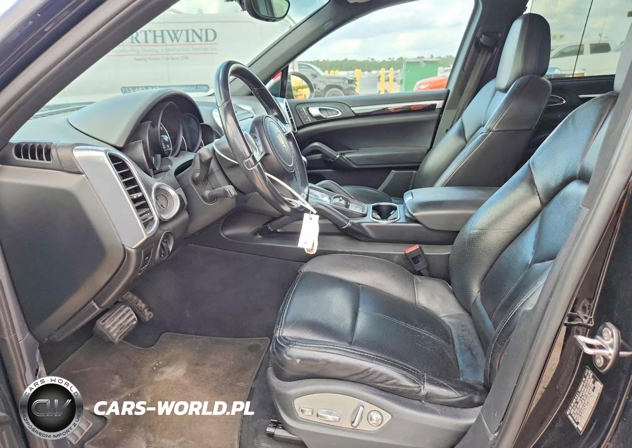 2012 Porsche Cayenne VIN:WP1AA2A26CLA05749 - 7