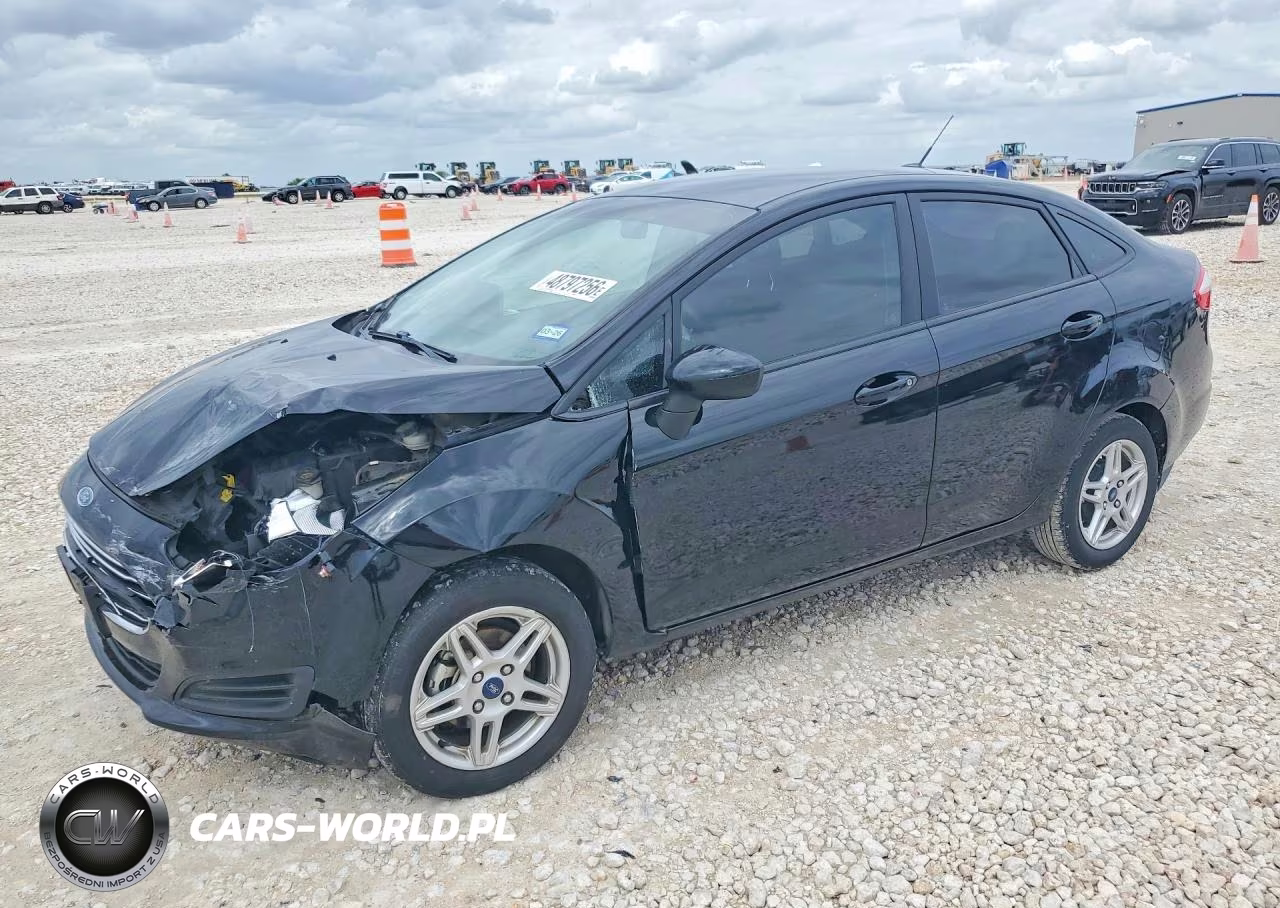 2018 Ford Fiesta Se VIN:3FADP4BJ2JM120011 - 1