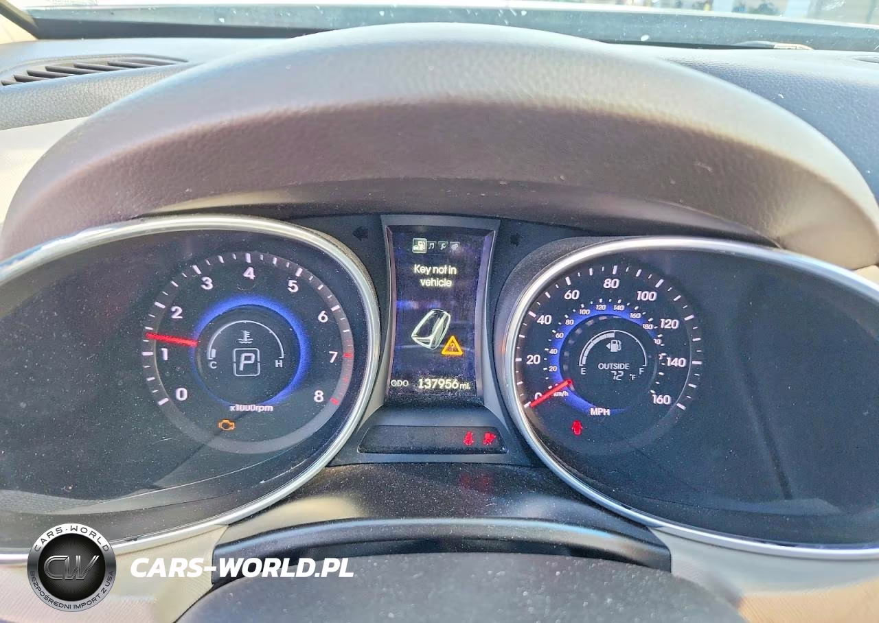 2016 Hyundai Santa Fe Limited VIN:KM8SNDHF7GU142306 - 9