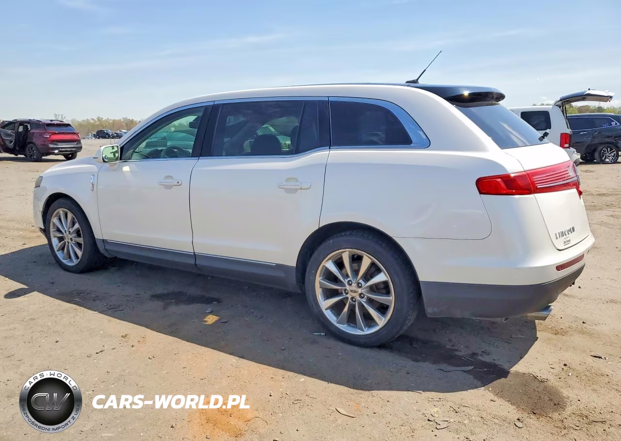 2011 Lincoln Mkt VIN:2LMHJ5ATXBBJ54769 - 2