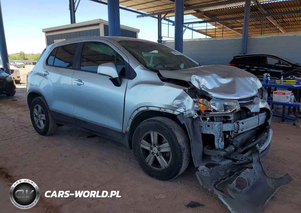2018 Chevrolet Trax Ls VIN:KL7CJNSB6JB700176 - 4