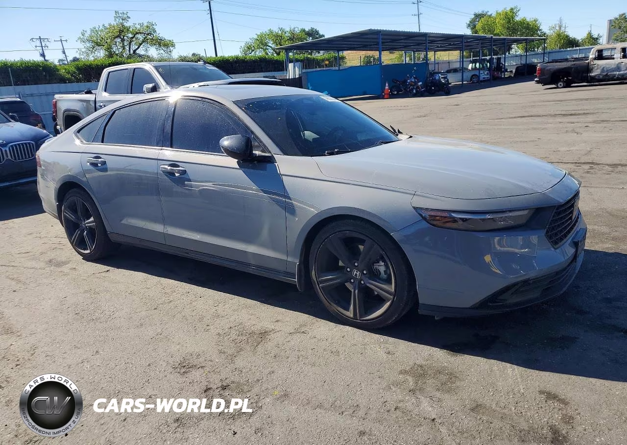 2023 Honda Accord Hybrid Sport-L VIN:1HGCY2F70PA019160 - 4