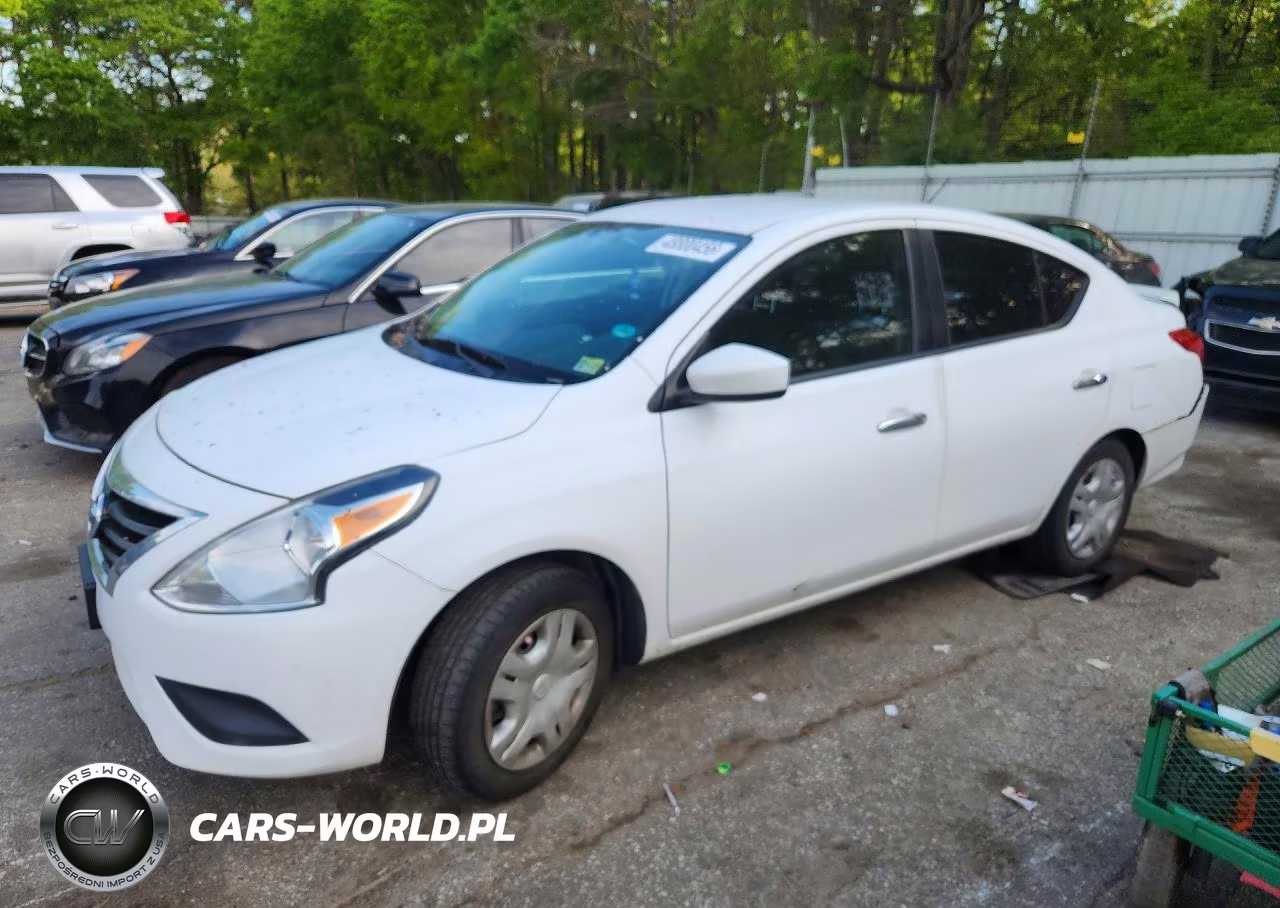 2017 Nissan Versa 1.6 Sv