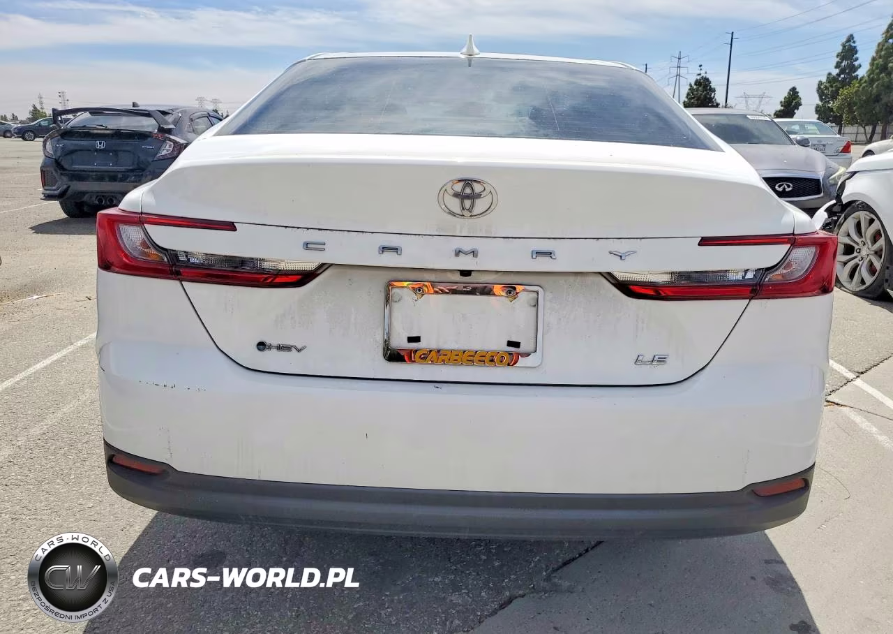 2025 Toyota Camry Le VIN:4T1DAACKXSU006218 - 6