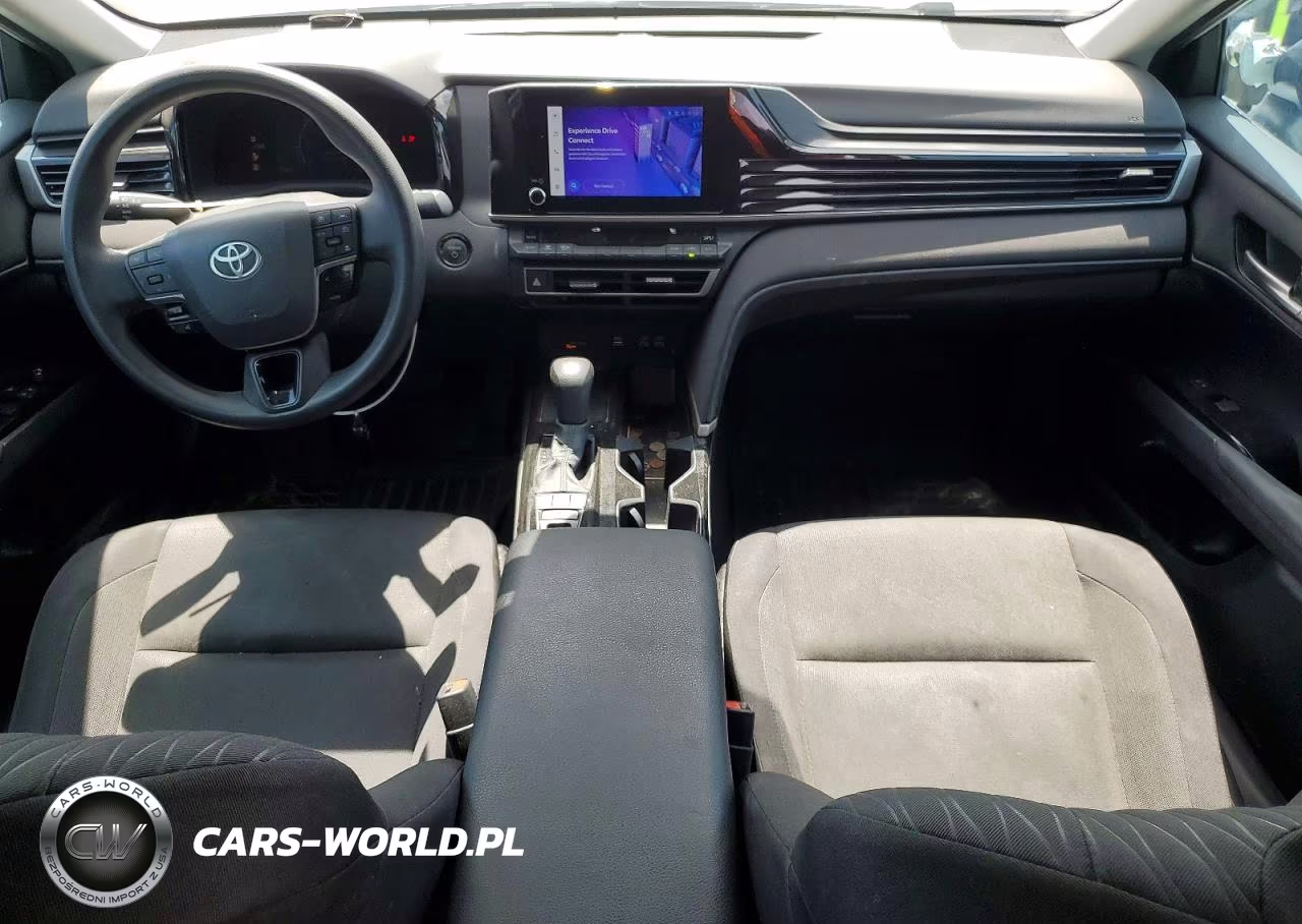 2025 Toyota Camry Le VIN:4T1DAACKXSU006218 - 8