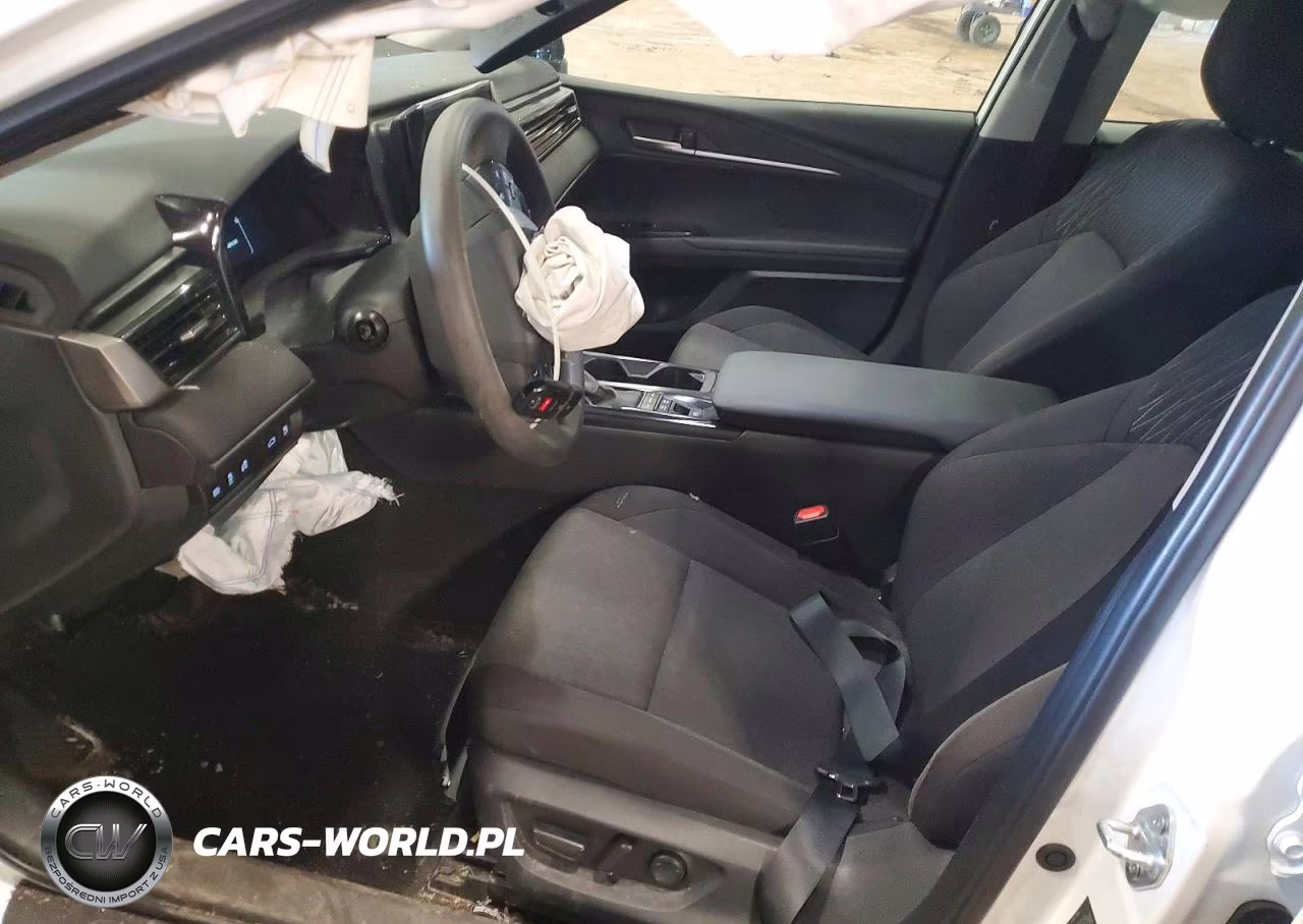 2025 Toyota Camry Le VIN:4T1DAACK7SU199041 - 7