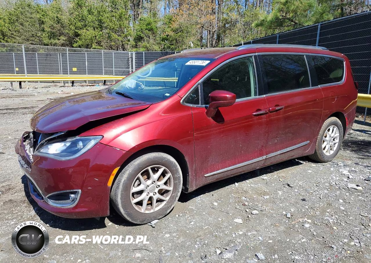 2020 Chrysler Pacifica Touring L