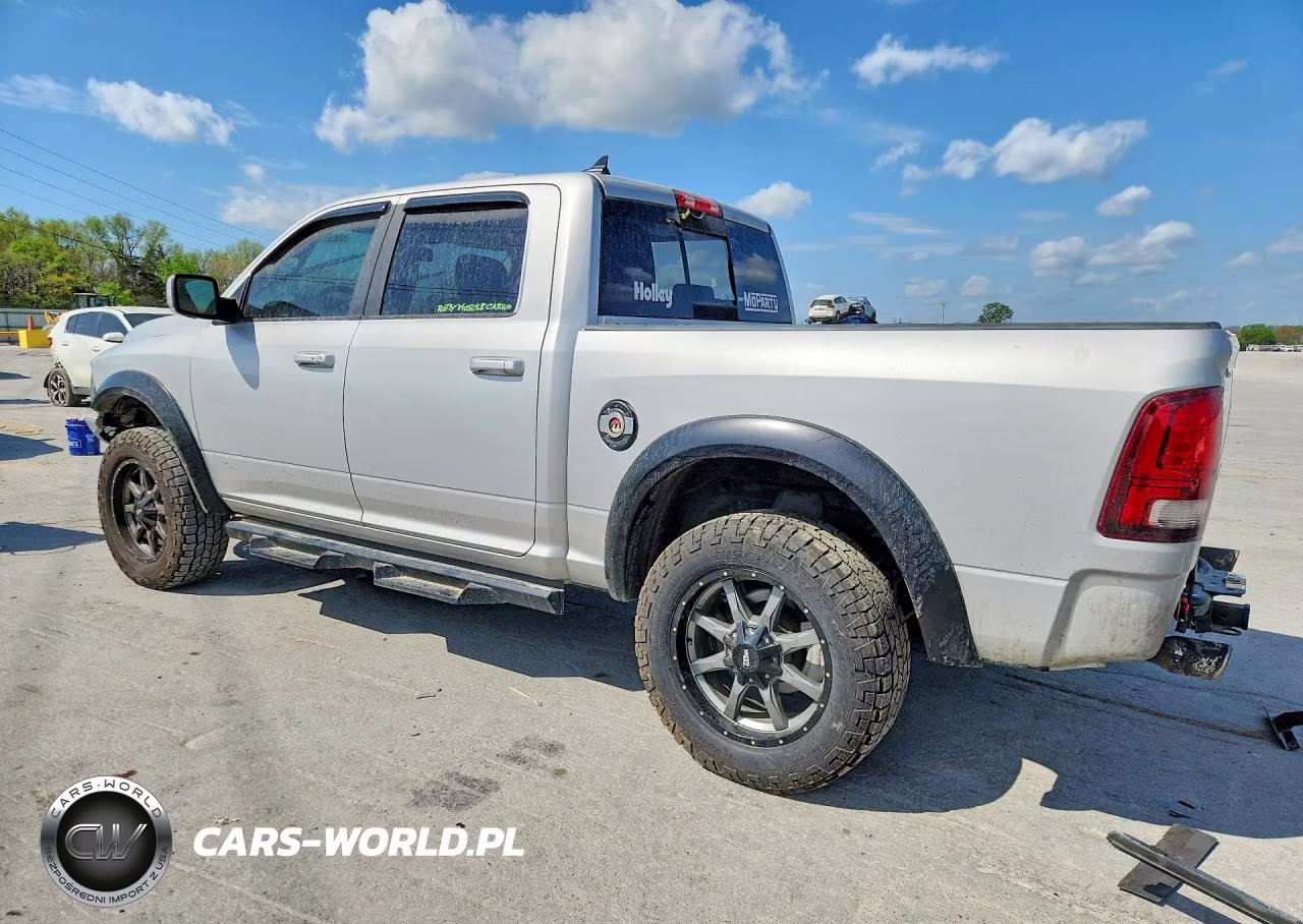 2017 Ram 1500 Sport VIN:1C6RR7MT5HS713753 - 2