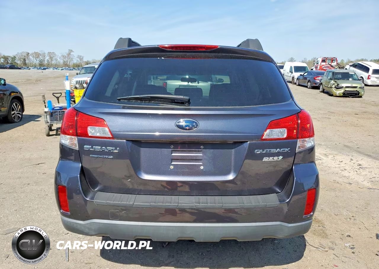 2013 Subaru Outback 2.5I Premium VIN:4S4BRBCC7D3253641 - 6