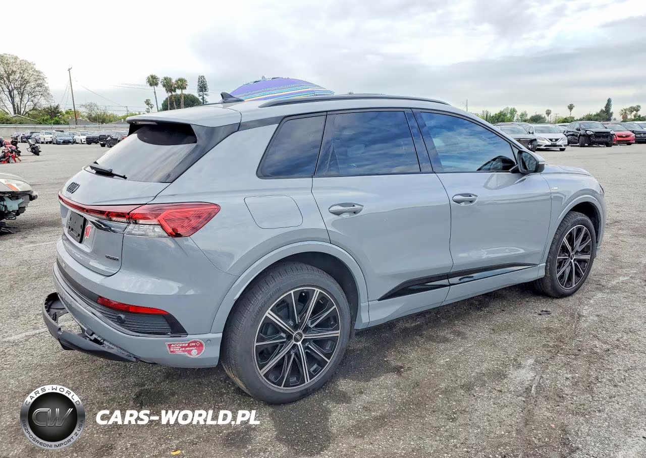 2022 Audi Q4 E-Tron Prestige S-Line VIN:WA1M2BFZ7NP052585 - 3