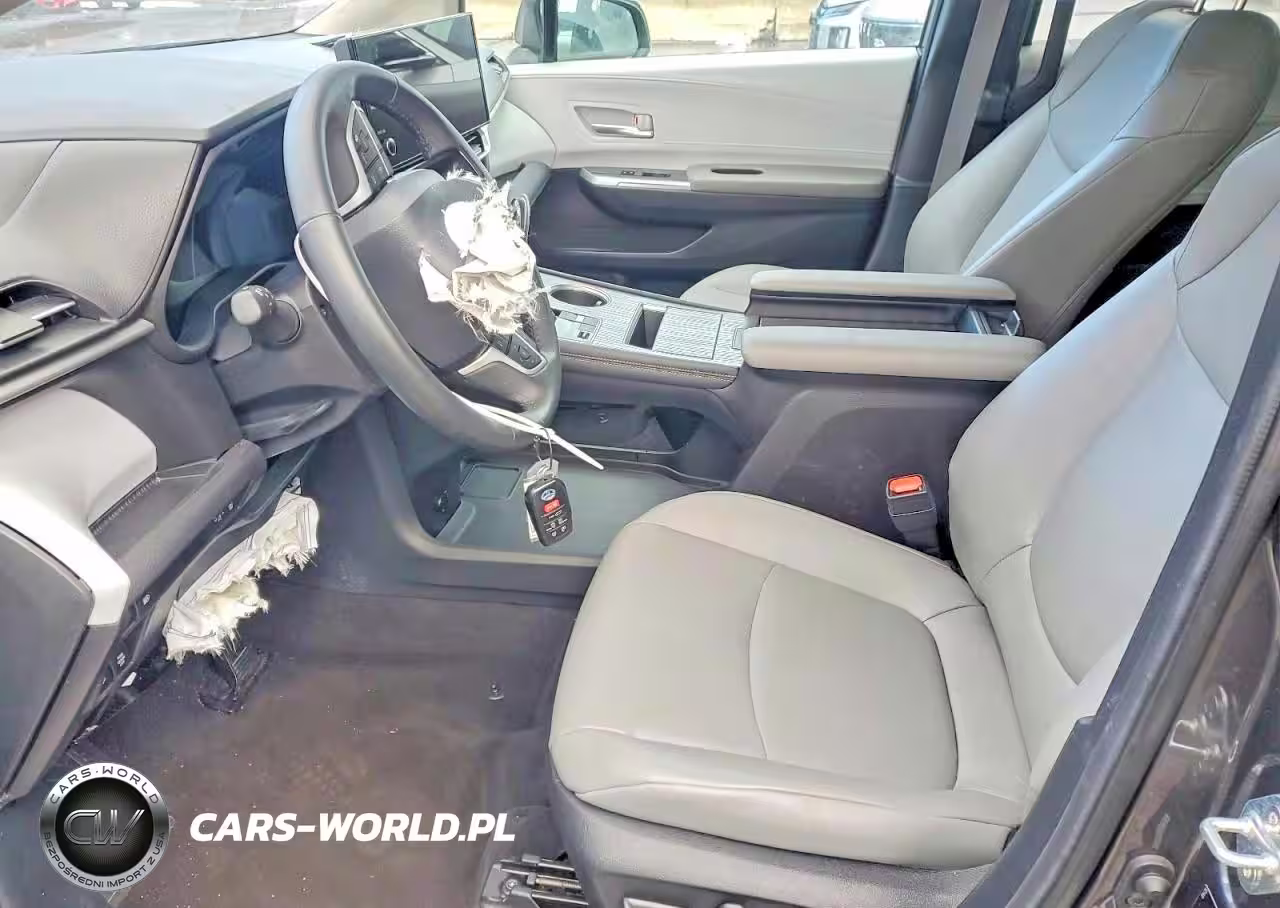 2025 Toyota Sienna Xle VIN:5TDYRKEC6SS242010 - 7