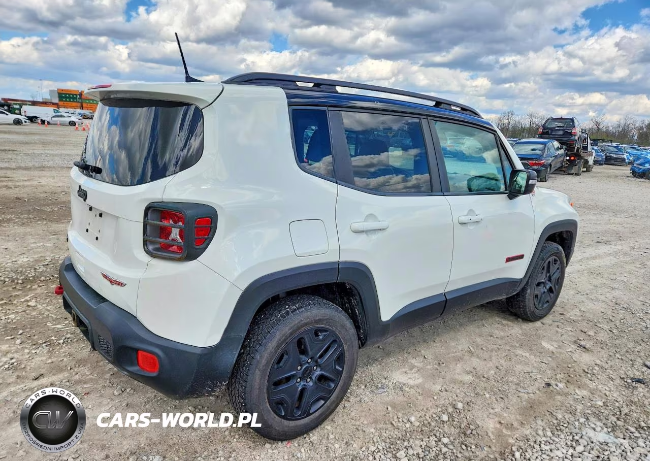 2018 Jeep Renegade Trailhawk VIN:ZACCJBCB9JPH26759 - 3