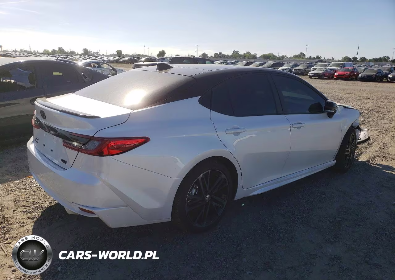 2026 Toyota Camry Xse VIN:4T1DBADK5TU048891 - 3