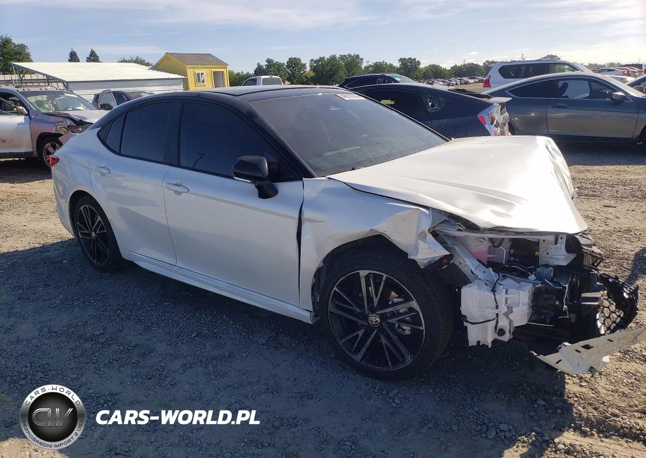 2026 Toyota Camry Xse VIN:4T1DBADK5TU048891 - 4
