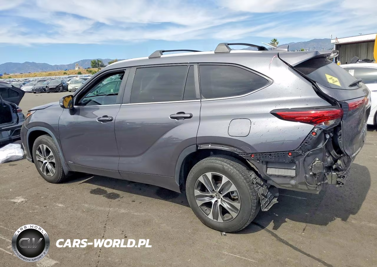 2023 Toyota Highlander Hybrid Xle VIN:5TDKBRCH6PS588972 - 2