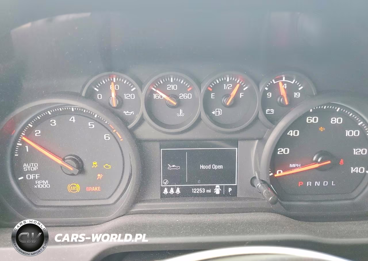 2026 Chevrolet Silverado C1500 Custom VIN:1GCPABEK5TZ110818 - 9