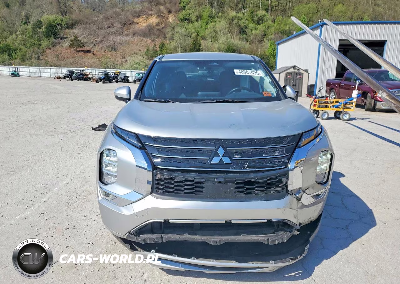 2023 Mitsubishi Outlander Se VIN:JA4J3UA83PZ031444 - 5