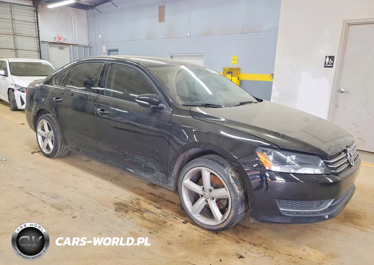 2012 Volkswagen Passat VIN:1VWAP7A37CC005388 - 4