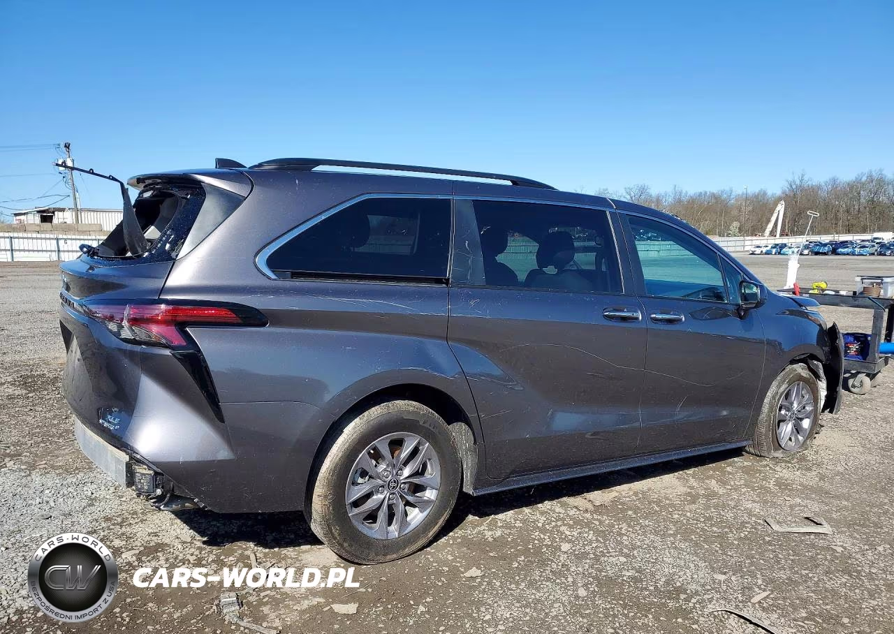2022 Toyota Sienna Xle 7-Passenger VIN:5TDJSKFC1NS068825 - 3
