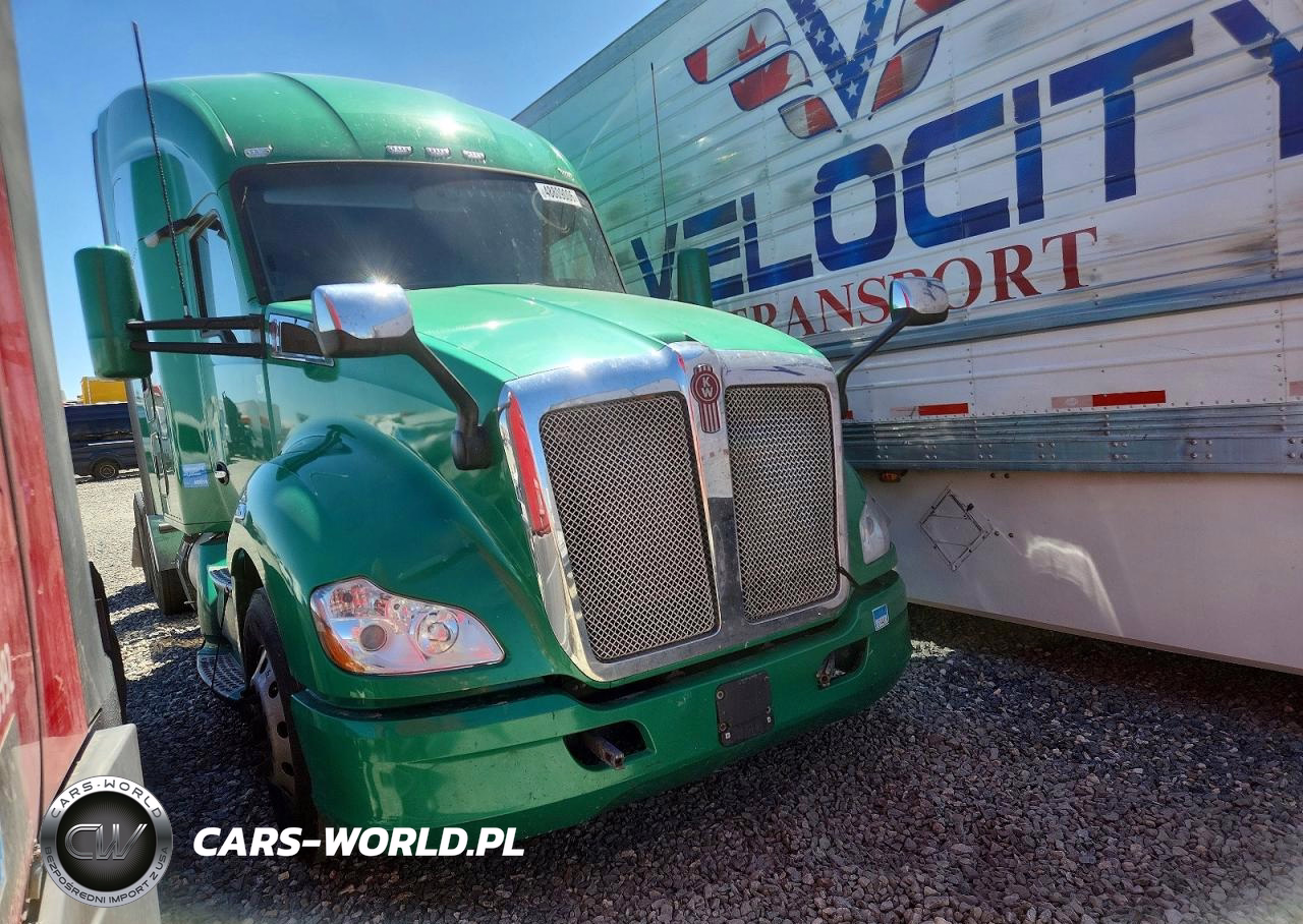 2018 Kenworth T680 Semi Truck