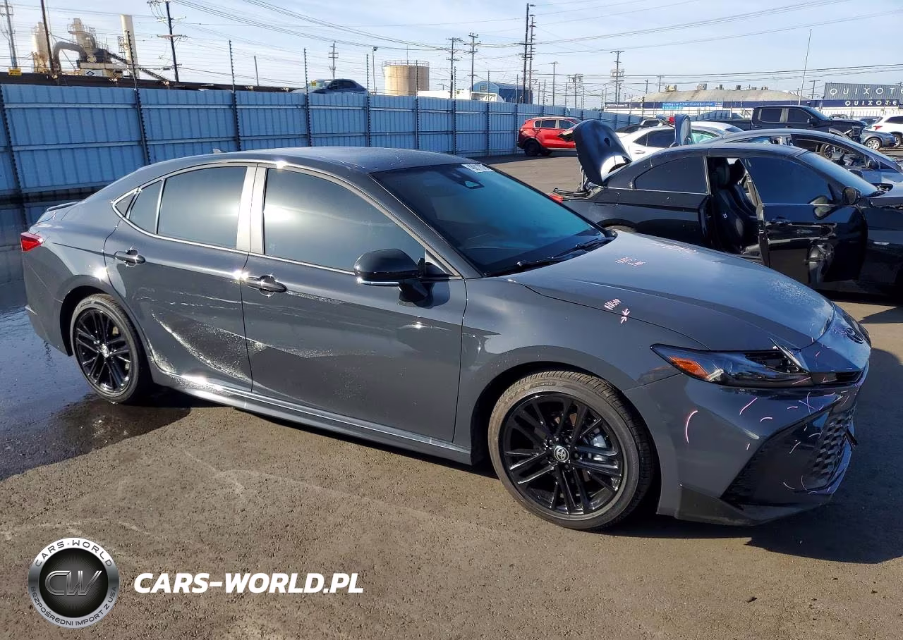 2026 Toyota Camry Se VIN:4T1DAACK1TU252785 - 4