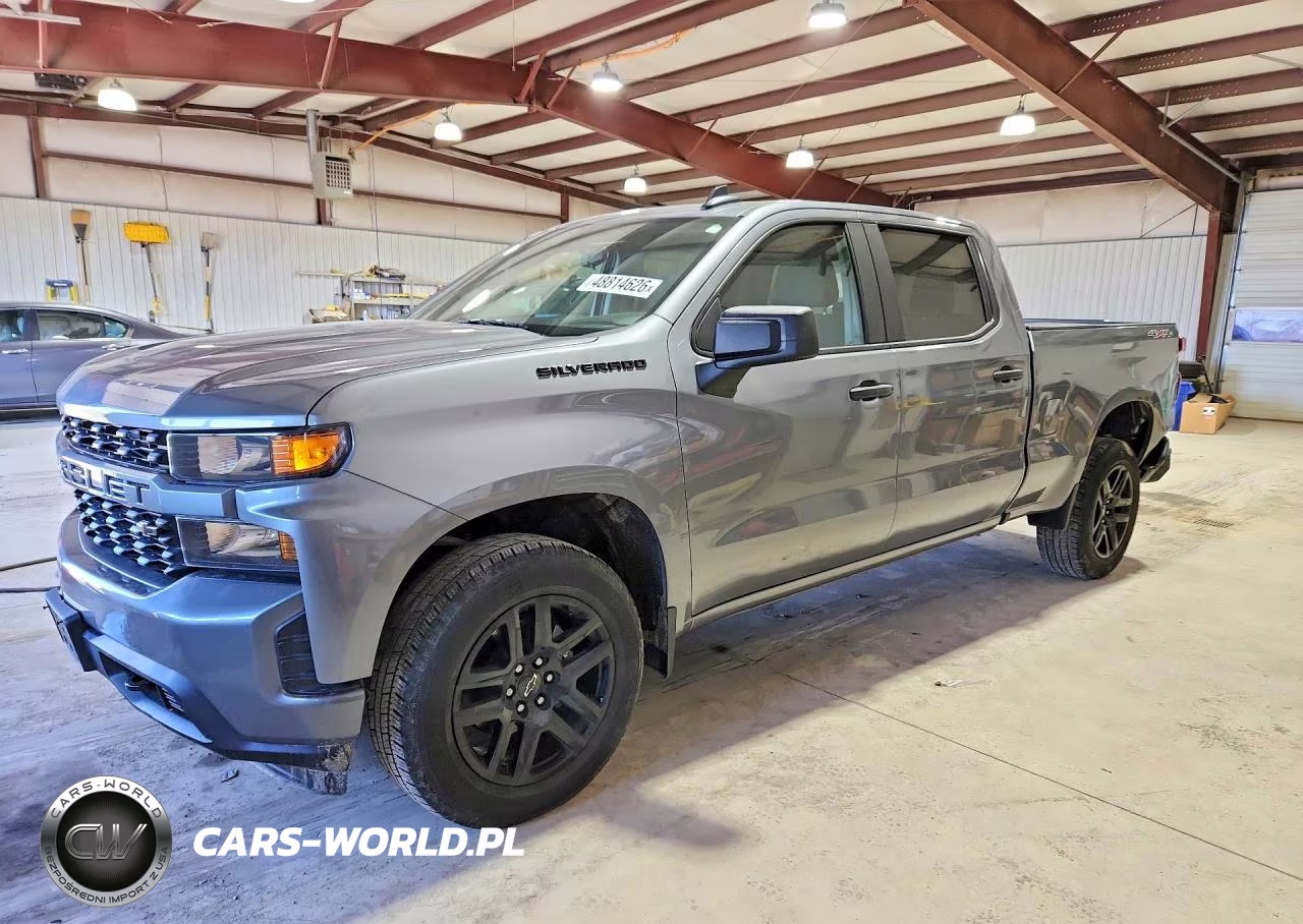 2021 Chevrolet Silverado K1500 Custom