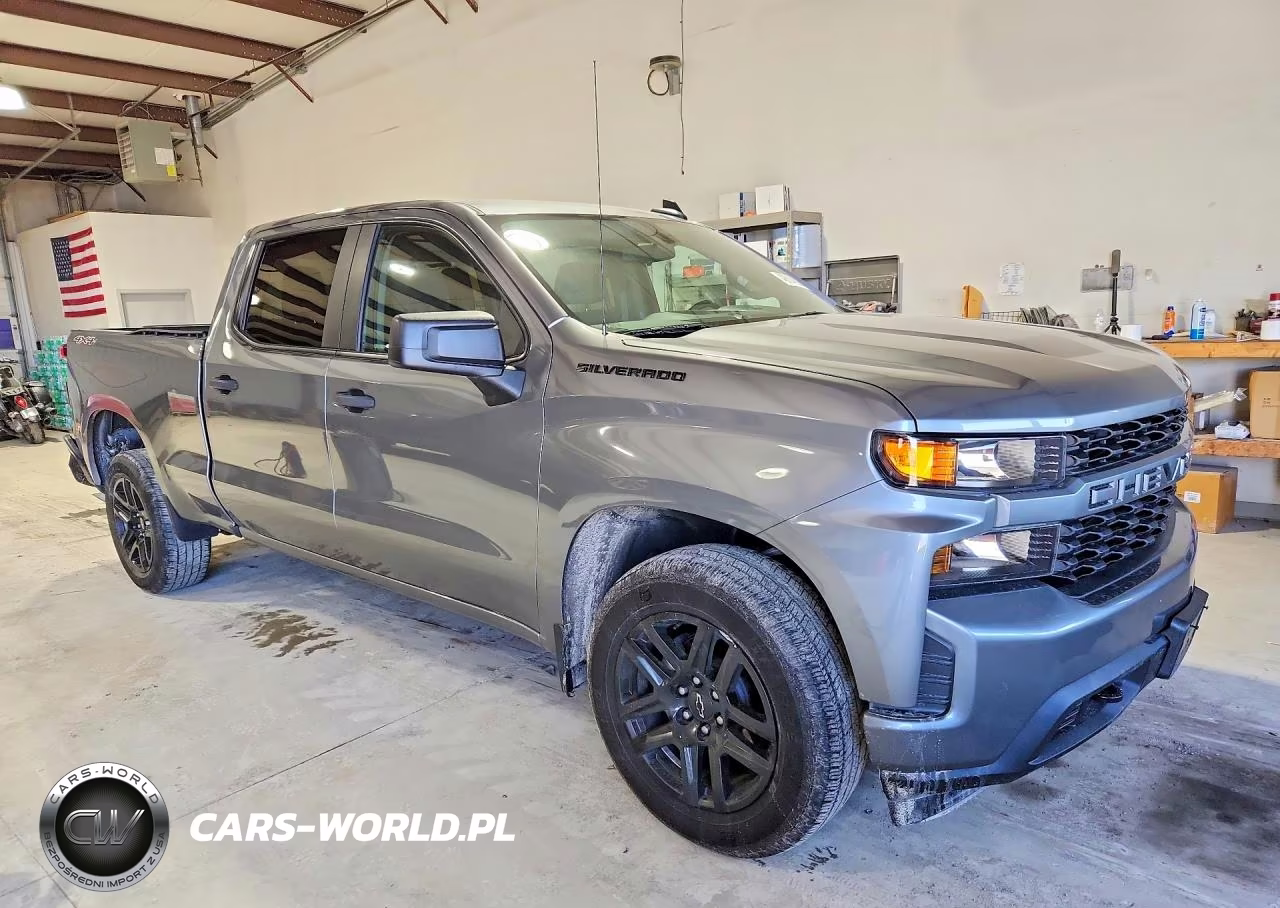 2021 Chevrolet Silverado K1500 Custom VIN:1GCPYBEK7MZ447584 - 4