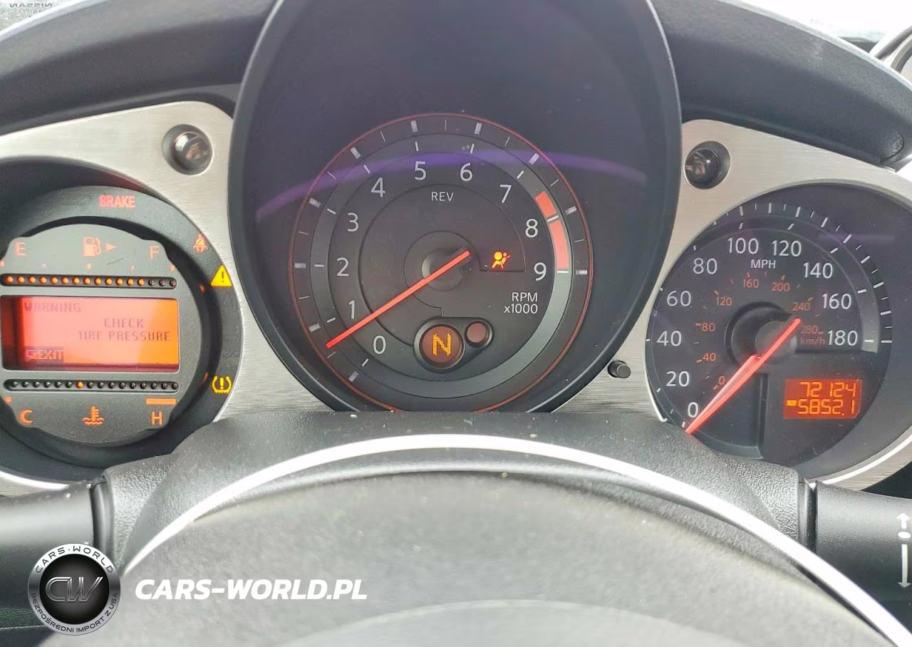 2015 Nissan 370Z Sport VIN:JN1AZ4EH2FM442816 - 9