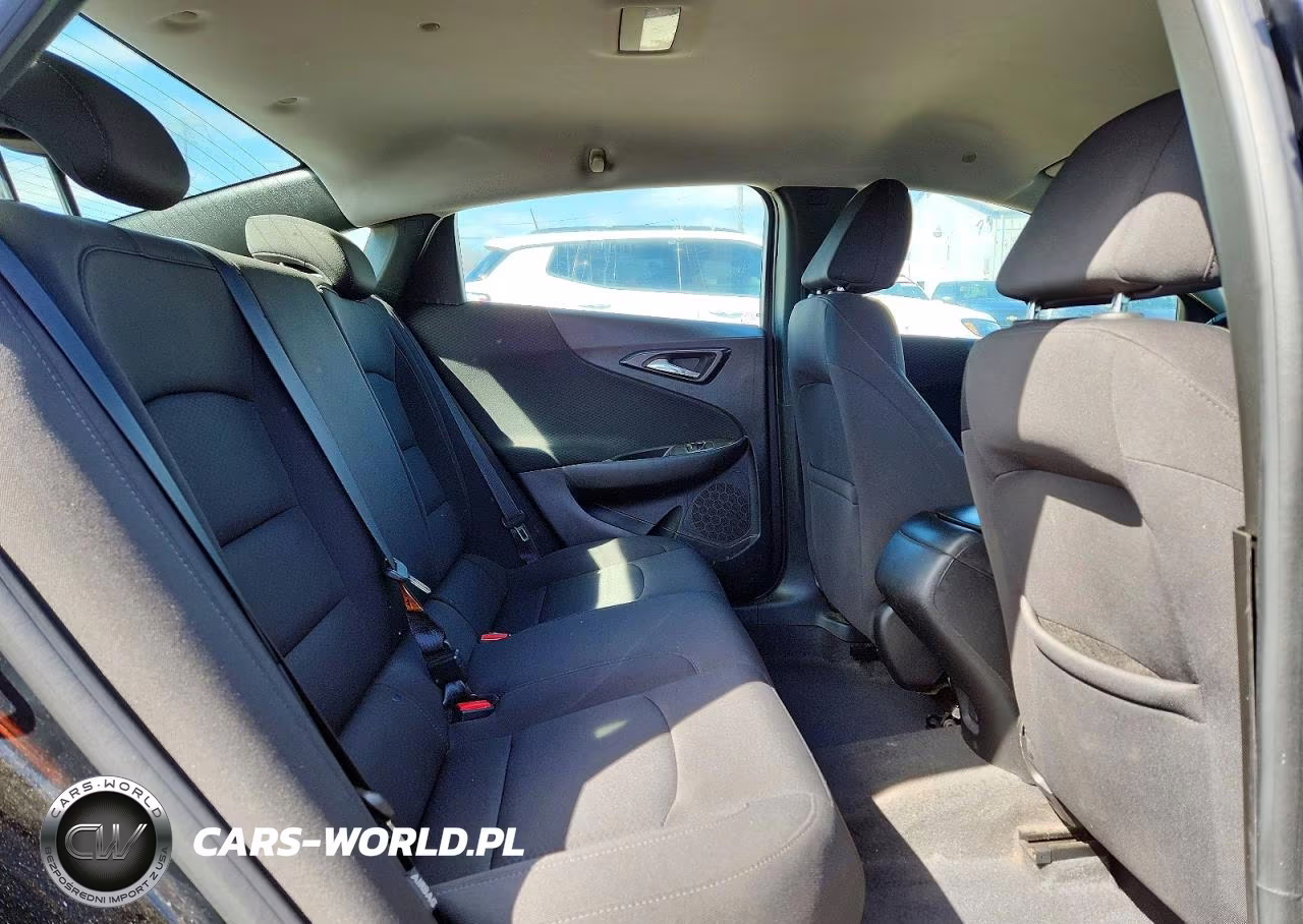2019 Chevrolet Malibu Rs VIN:1G1ZG5ST3KF166545 - 10