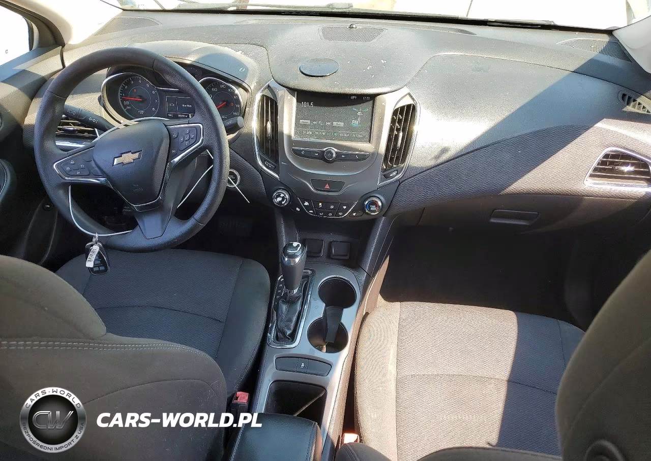 2017 Chevrolet Cruze Lt VIN:1G1BE5SM7H7231478 - 8