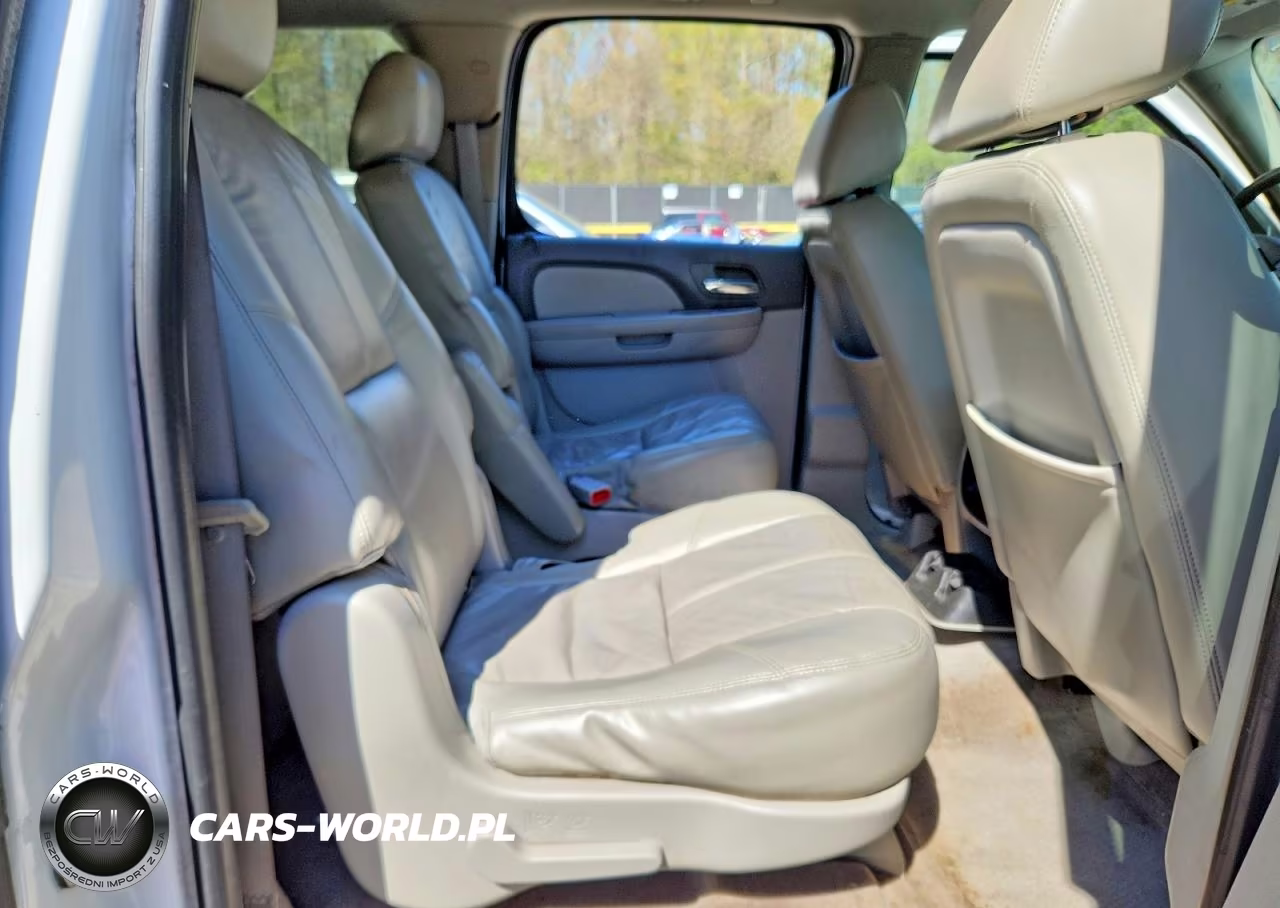 2011 Chevrolet Suburban K1500 Lt VIN:1GNSKJE32BR168482 - 11