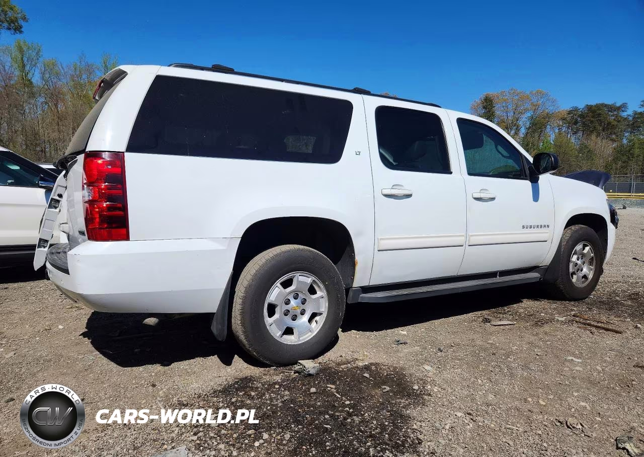 2011 Chevrolet Suburban K1500 Lt VIN:1GNSKJE32BR168482 - 3