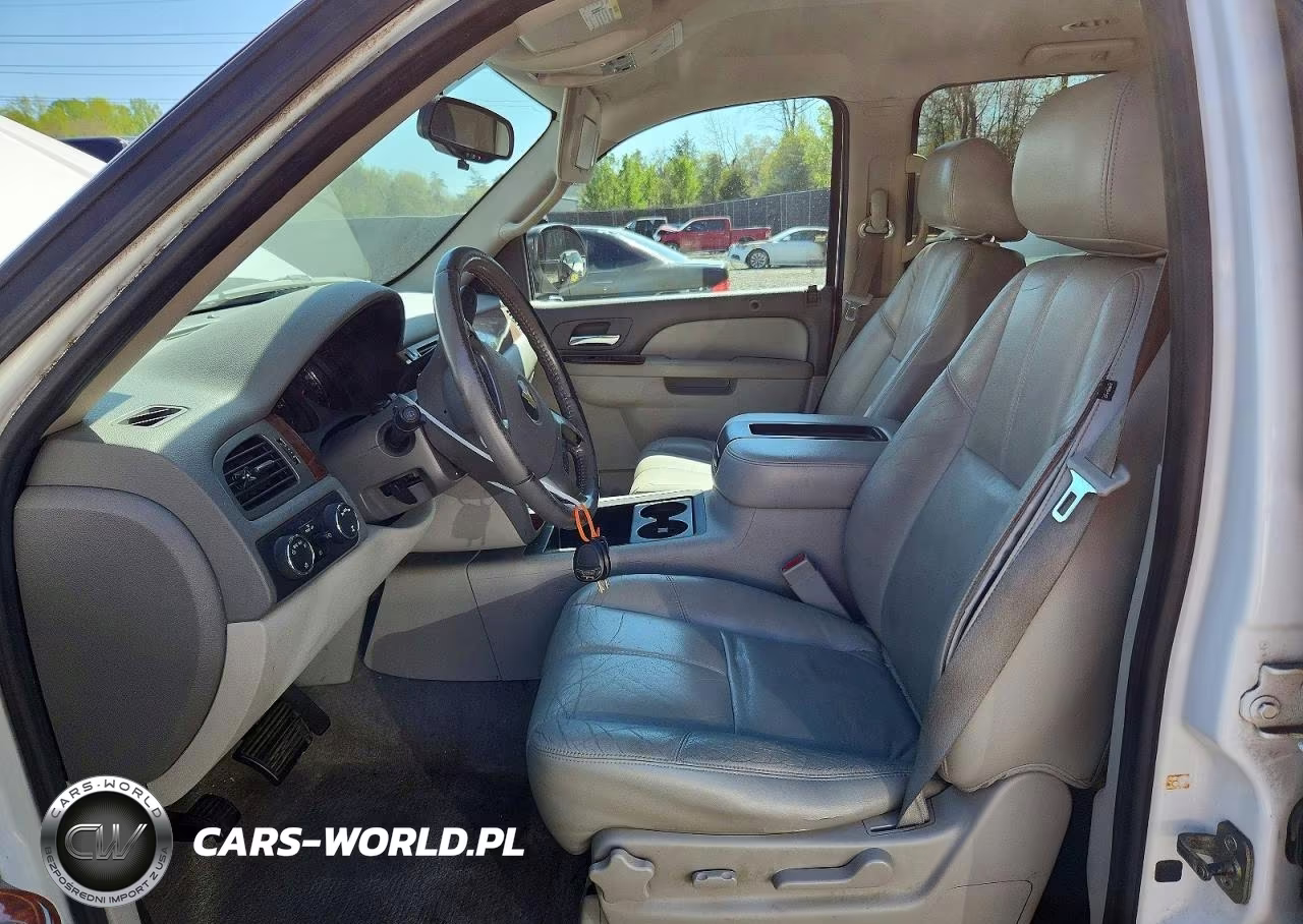 2011 Chevrolet Suburban K1500 Lt VIN:1GNSKJE32BR168482 - 7