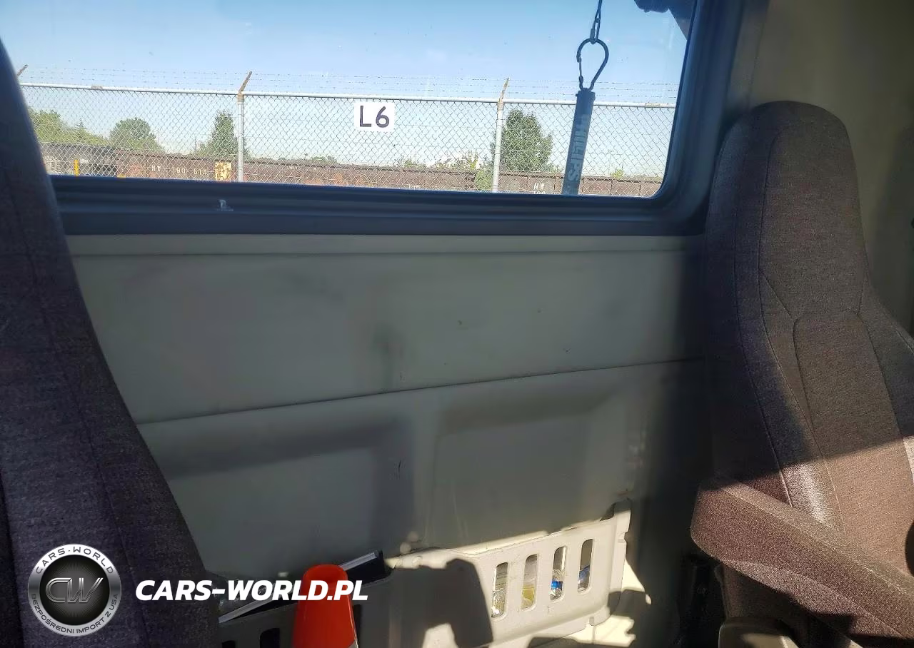 2023 Volvo Vnr Semi Truck VIN:4V4WC9EG6PN340122 - 6
